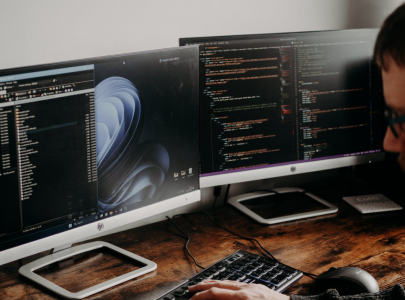 白鯨外貿(mào)網(wǎng)站建設(shè)為您分享：企業(yè)管理軟件是越便宜越好嗎？